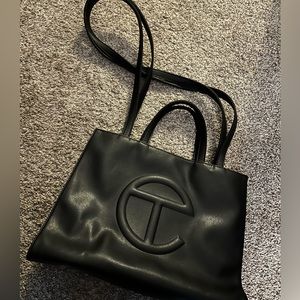 Medium Shopping Bag - Black